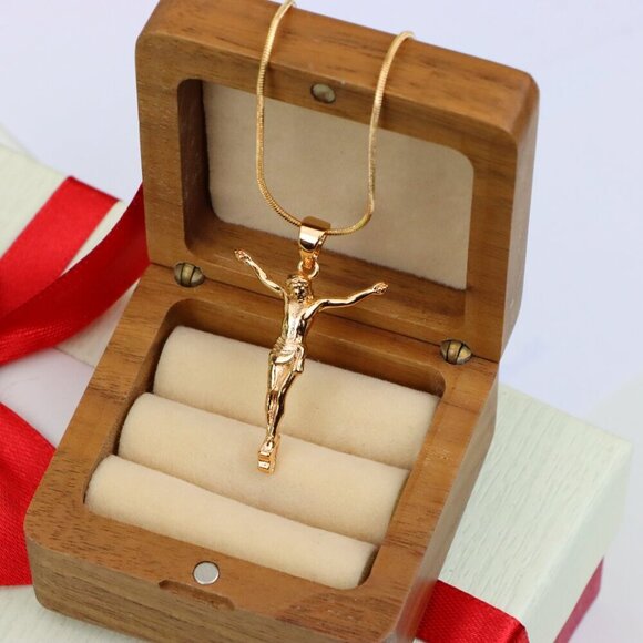 "Gold Plated Crucifix Rose Gold Pendant, XPPT1309 - Picture 9 of 12